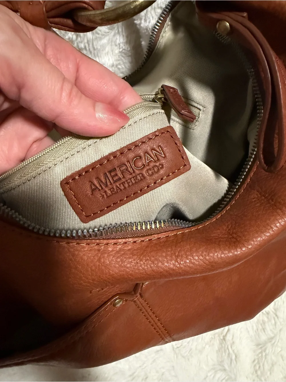 NWOT! American Leather Co. Viv Leather Hobo cognac color
